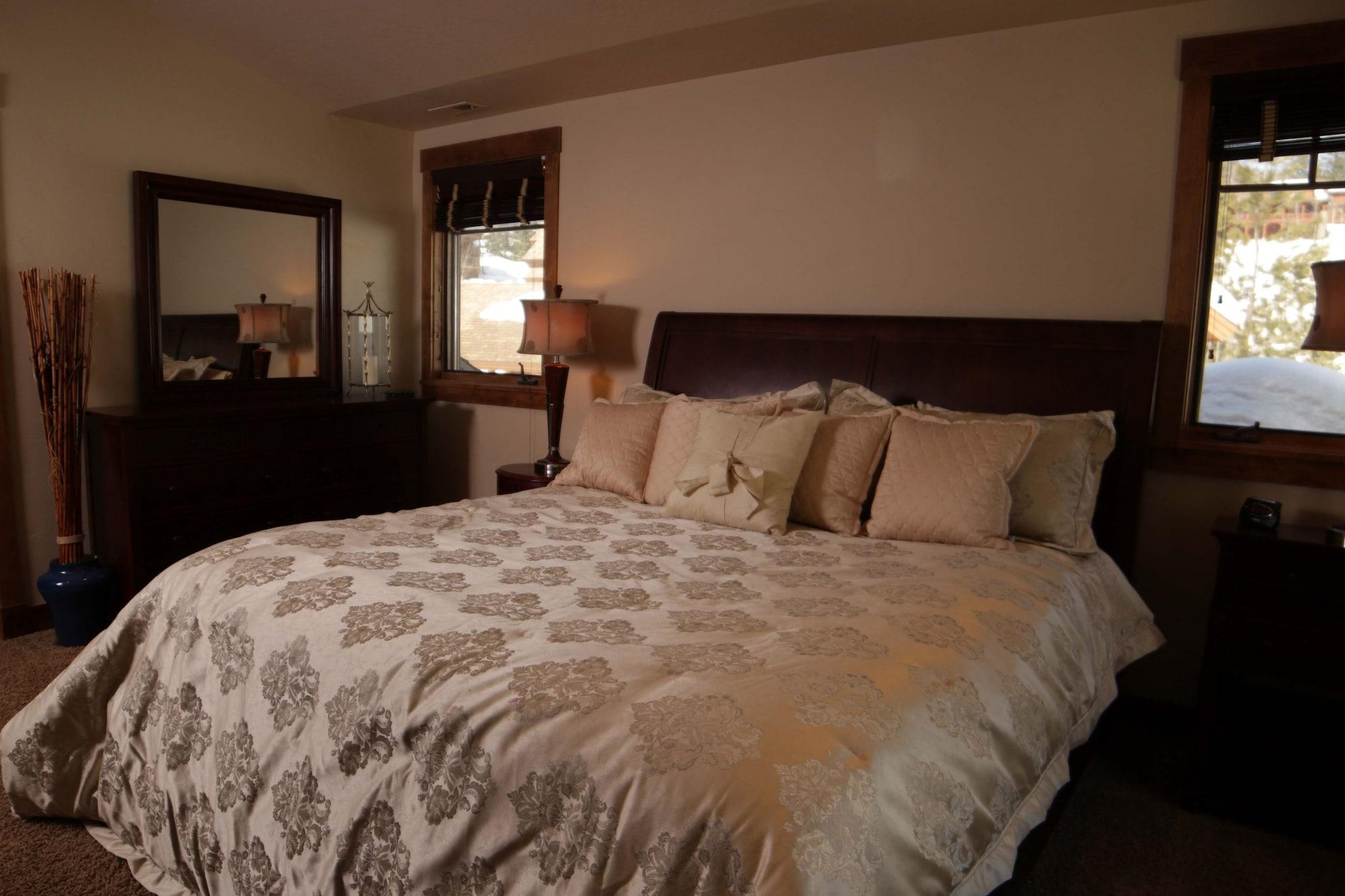 Tamarack Resort Bagian luar foto