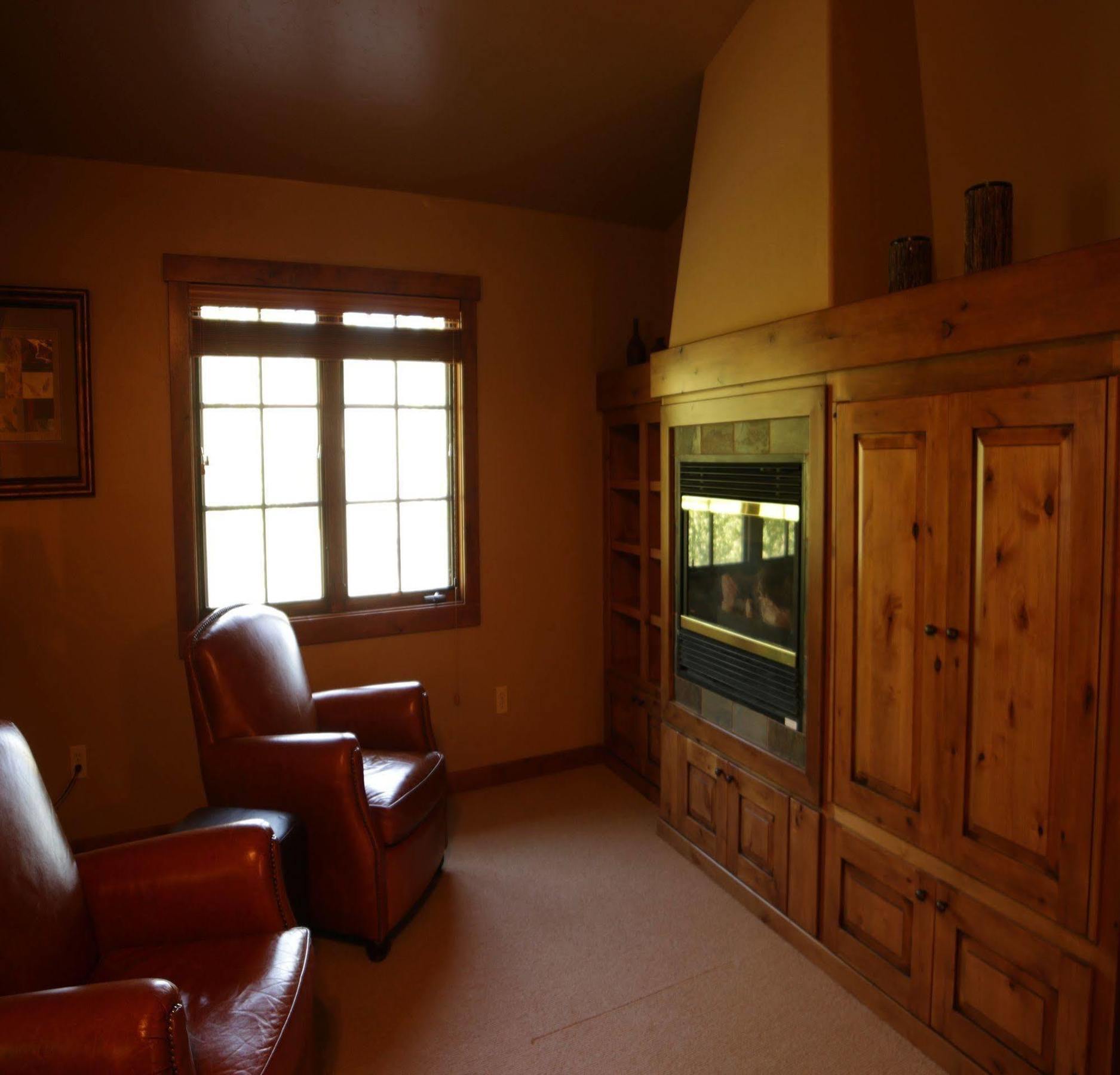 Tamarack Resort Bagian luar foto