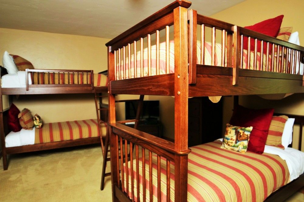 Tamarack Resort Bagian luar foto